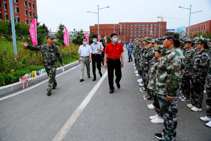 1631585955135941.jpg 640.webp (8).jpg